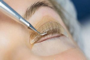 Eyelash and eyebrow lift and lamination in Dubai